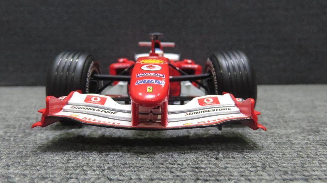 Ferrari F2004 1/18 Baricello Metal : Amazon.ca: Everything Else